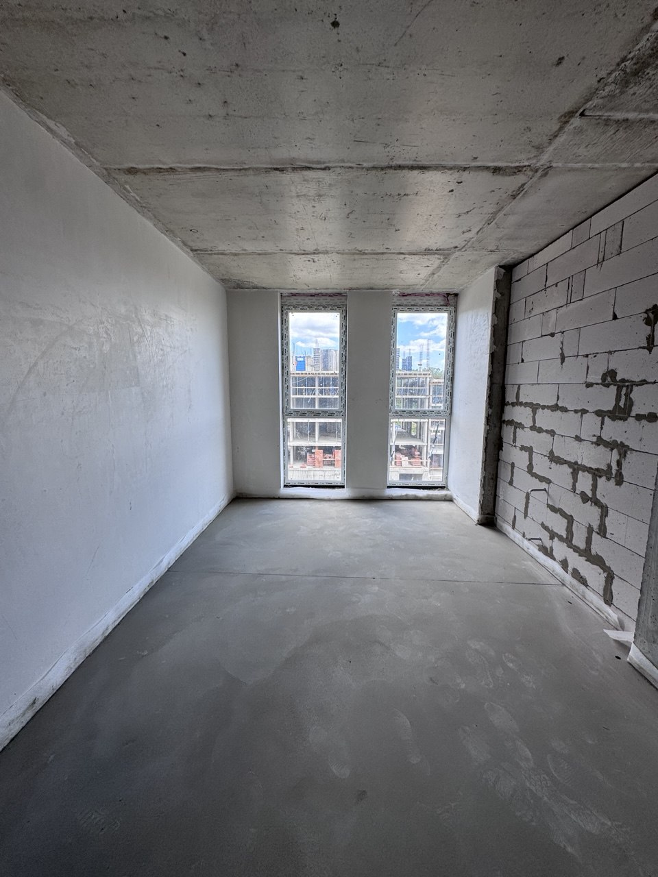 Купить Квартира 1 к. бул. Тетерівський Рівер Сіті